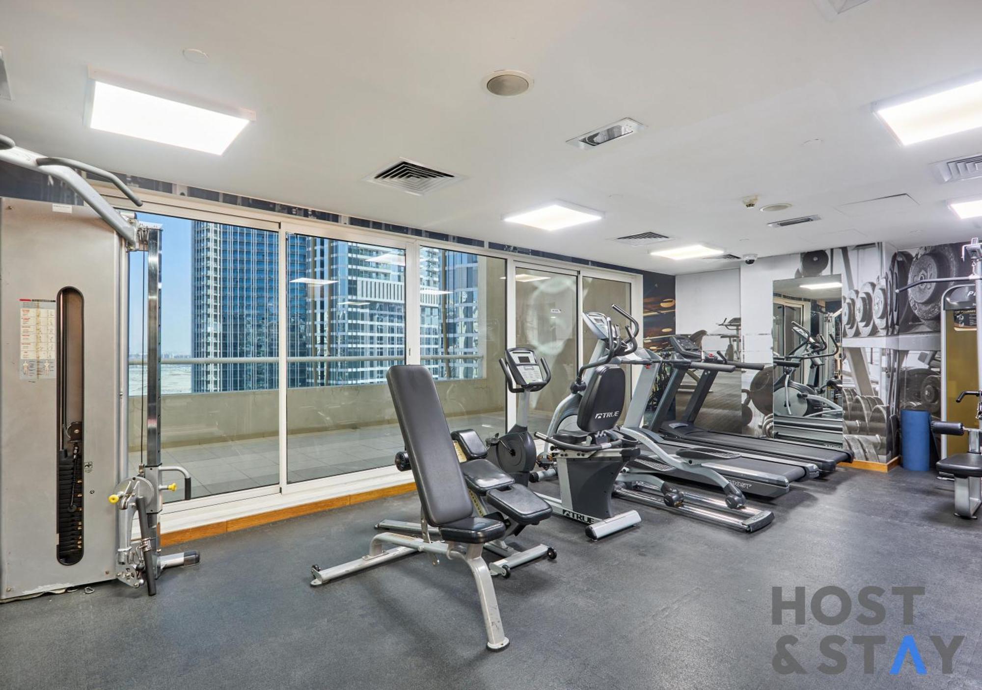 Stylish Renovated 1-bedroom In Mayfair Residency Dubai