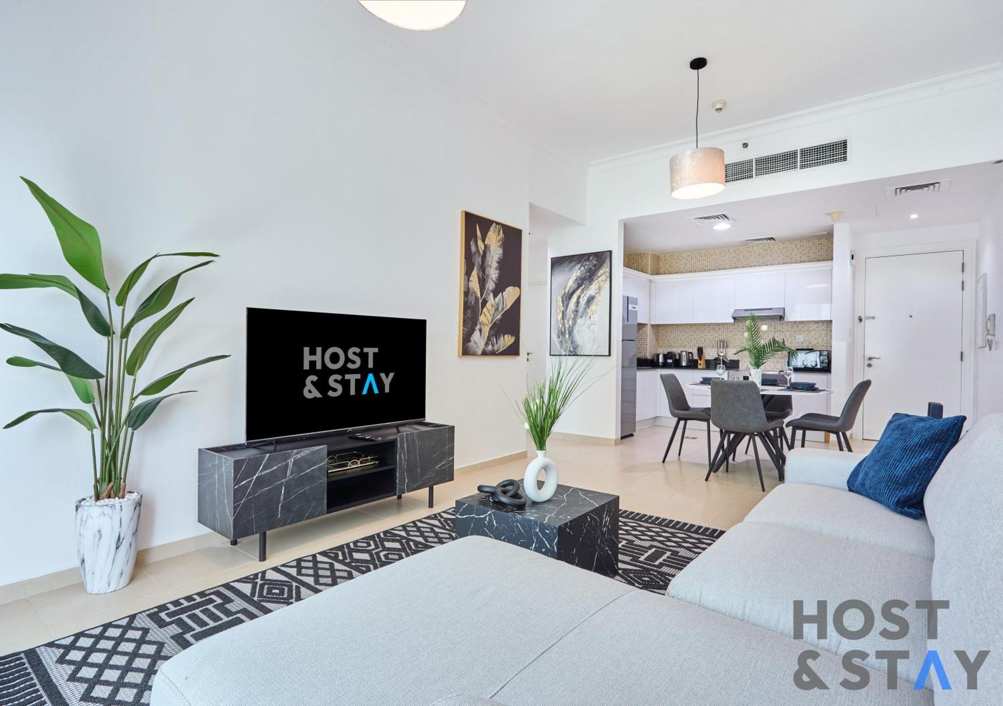 Apartment Stylish Renovated 1-bedroom In Mayfair Residency Dubai
